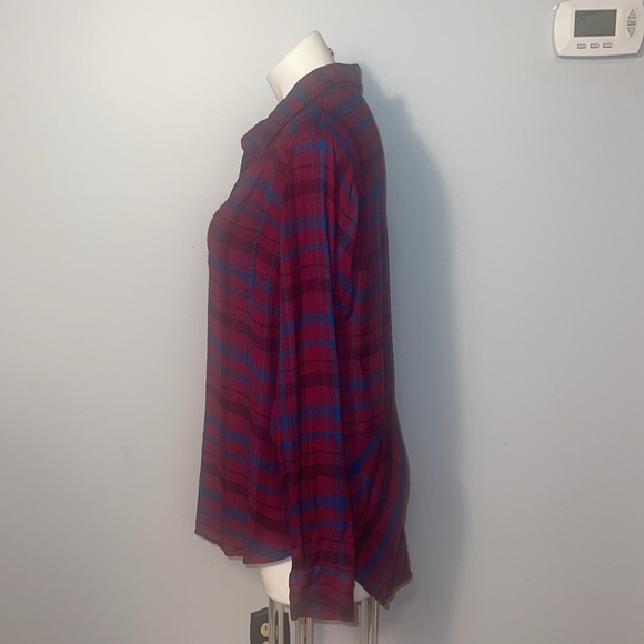 Lucky Brand ladies plaid casual long sleeve button down shirt. Size X-large. - Picture 8 of 11